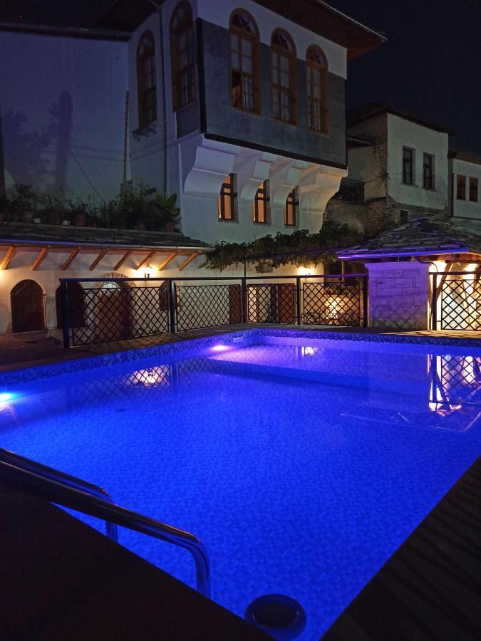 Boutique Hotel Praga Αργυρόκαστρο Εξωτερικό φωτογραφία