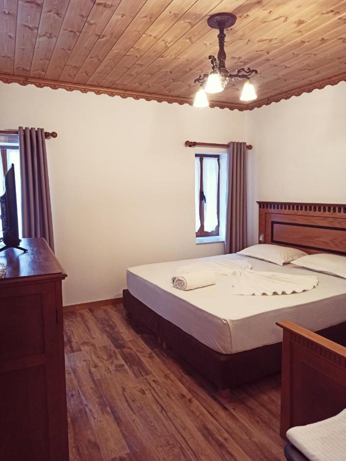 Boutique Hotel Praga Αργυρόκαστρο Εξωτερικό φωτογραφία