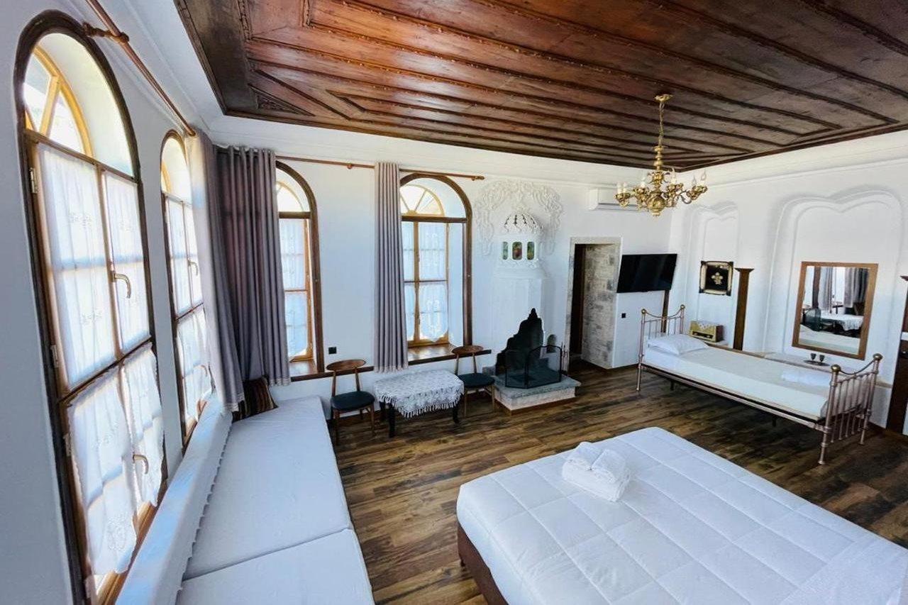 Boutique Hotel Praga Αργυρόκαστρο Εξωτερικό φωτογραφία