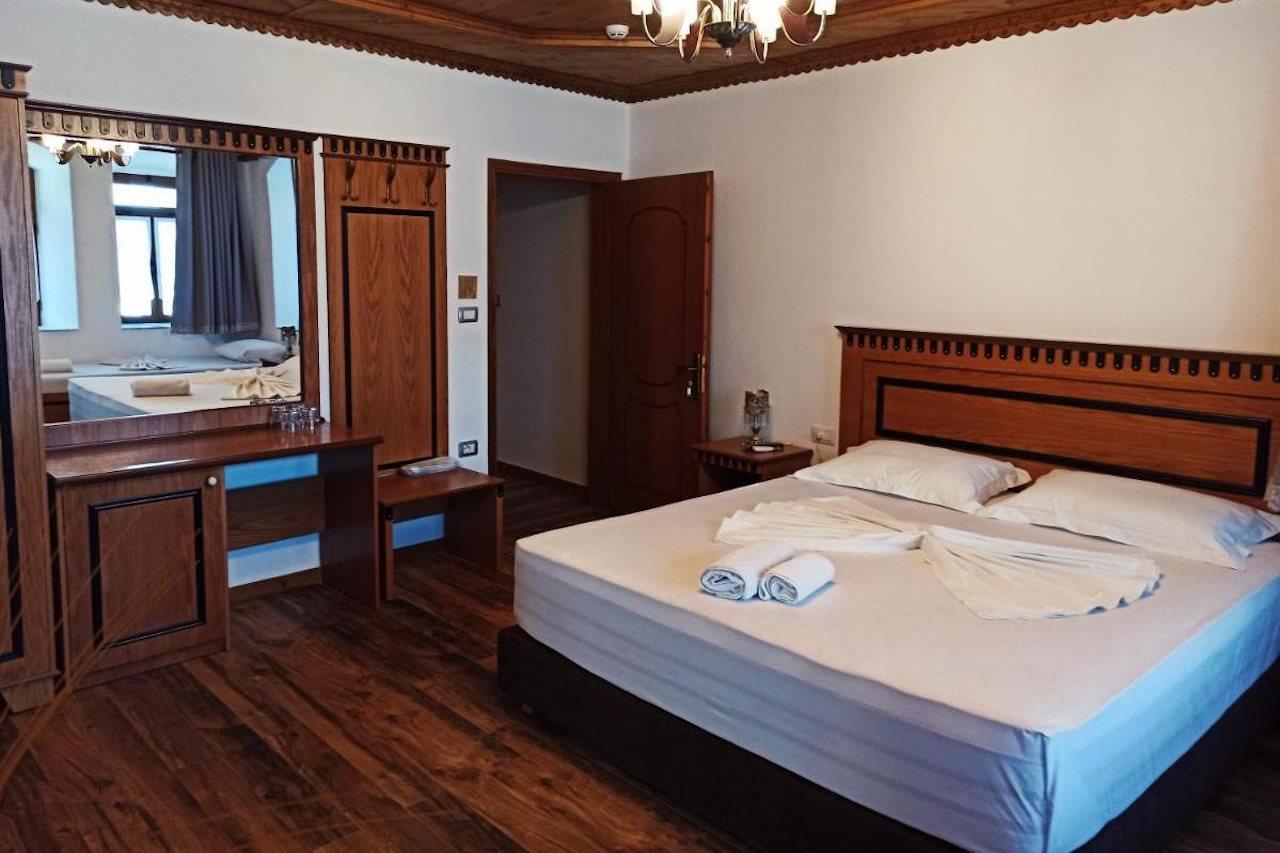 Boutique Hotel Praga Αργυρόκαστρο Εξωτερικό φωτογραφία